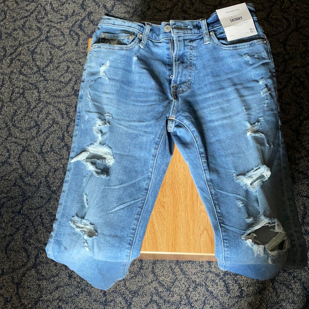 Abercrombie & Fitch skinny stretch ripped jeans